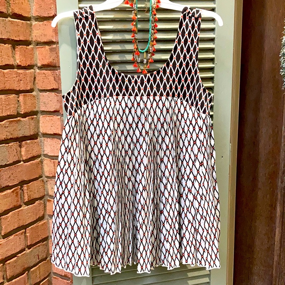 Anthropologie pleated babydoll top